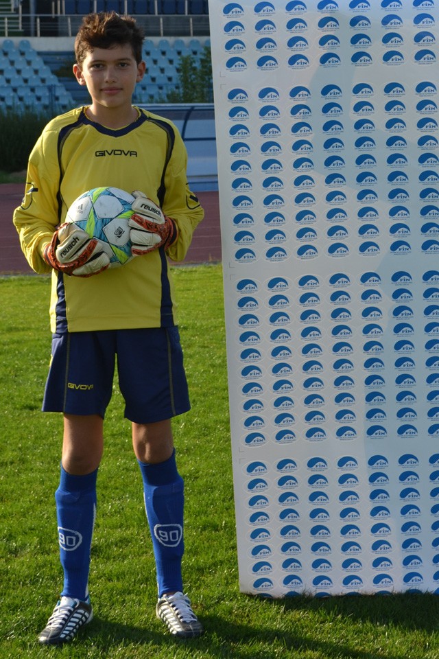 VARUT ANDREI LUIS